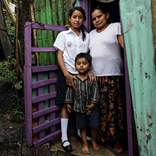 Familia vulnerable en El Salvador 