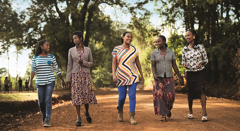 En Etiopía, las mujeres tienen más oportunidades de usar el suelo de manera  climáticamente inteligente